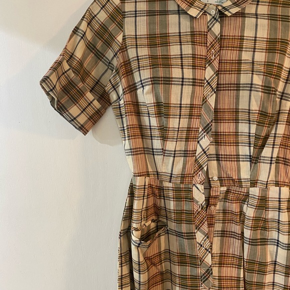 Vintage! Wear it with boots! Dry cleaned and pressed. - Picture 3 of 7